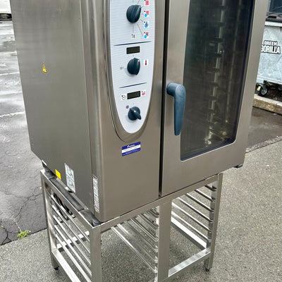 Rational CM101G Gas CombiMaster Oven With Stand and Warranty (Refurbished)