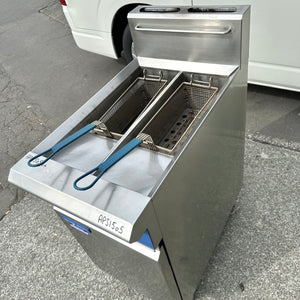 Blue Seal Evolution Series GT46 - 450mm Twin Pan Gas Fryer With Warranty (Refurbished)