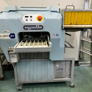 Elixa 2 Automatic Stretch film wrapping Machine