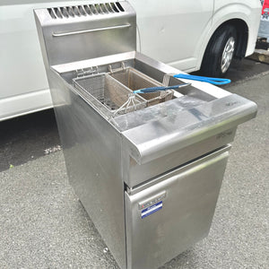 Waldorf Single Pan Gas Fryer With Warranty
