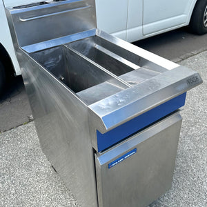 Blue Seal Evolution Series GT46 - 450mm Twin Pan Gas Fryer With Warranty (Refurbished)