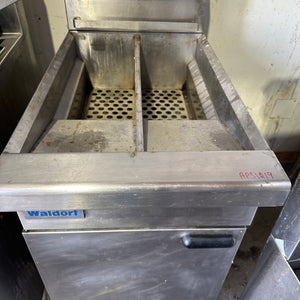 Waldorf 800 Series FN8226G -450mm Twin Pan Gas Fryer With Warranty