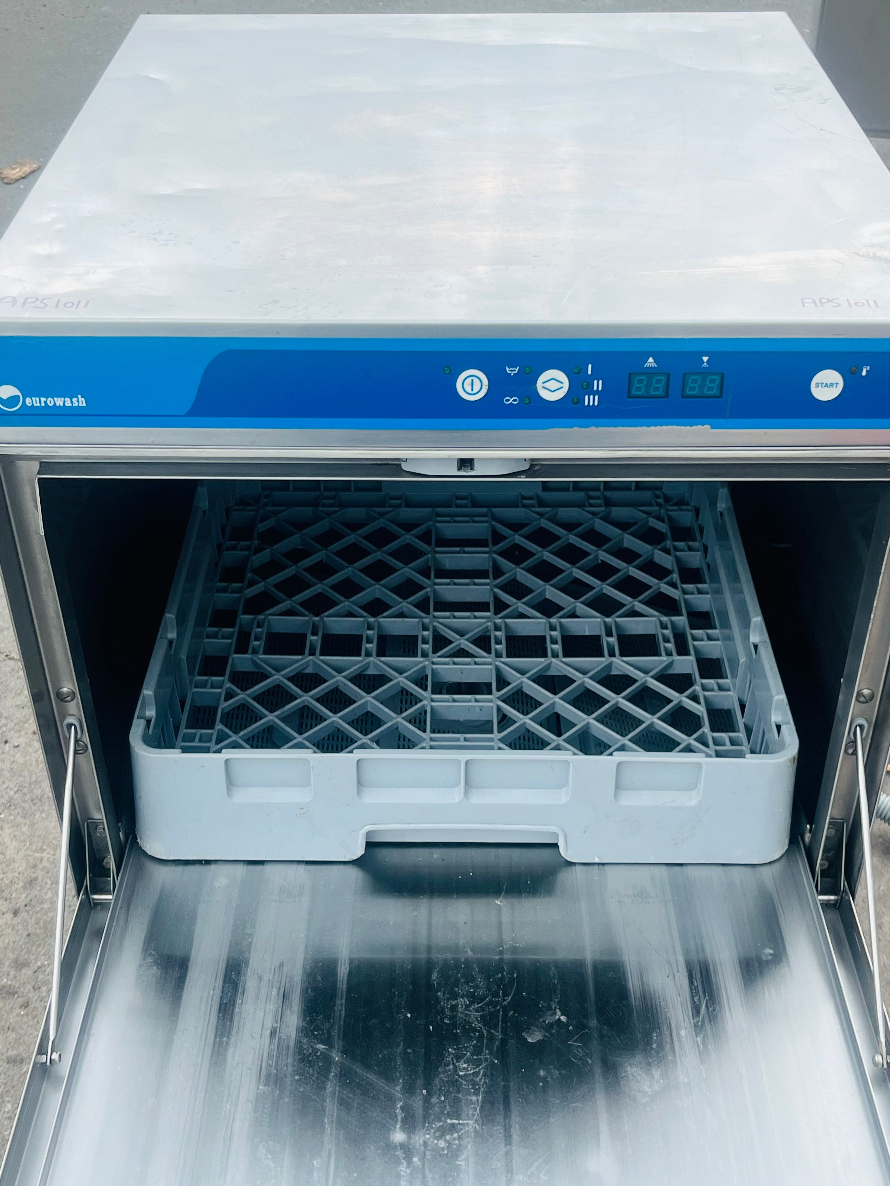 Eurowash EW360E (15A) Undercounter Multifunction Glass & Dishwasher Wi