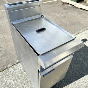Blue Seal Evolution Series GT46 - 450mm Twin Pan Gas Fryer With Warranty (Refurbished)