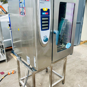 Rational SCC101 10 Grid Electric Combi Oven With Stand And Warranty