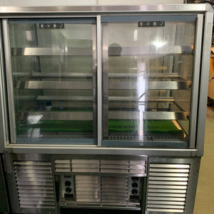 APS785 FPG INLINE-3000 Cabinet With 2 Cooling Sections Food Display in Excellent Condition With Warranty